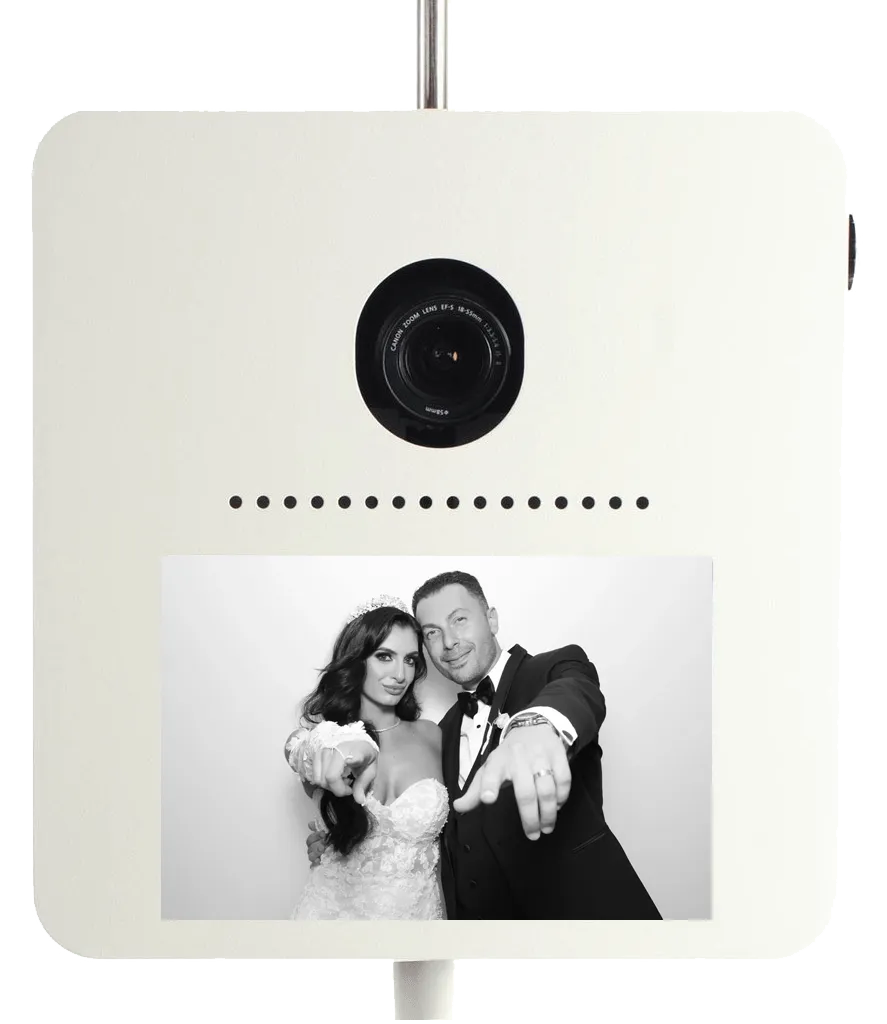 Elegant couple posing in a glam booth at a San Diego wedding.