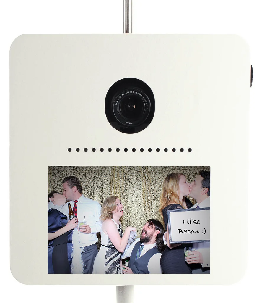 San Diego wedding photo booth rental - luxury wedding photobooth